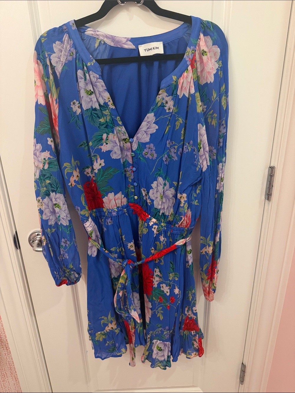 Yumi Kim blue floral dress size 14 elastic and tie waist v neck long sleeve